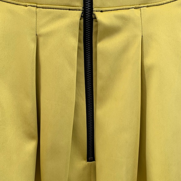 Bebe size 2 satin keyhole dress - Picture 12 of 16